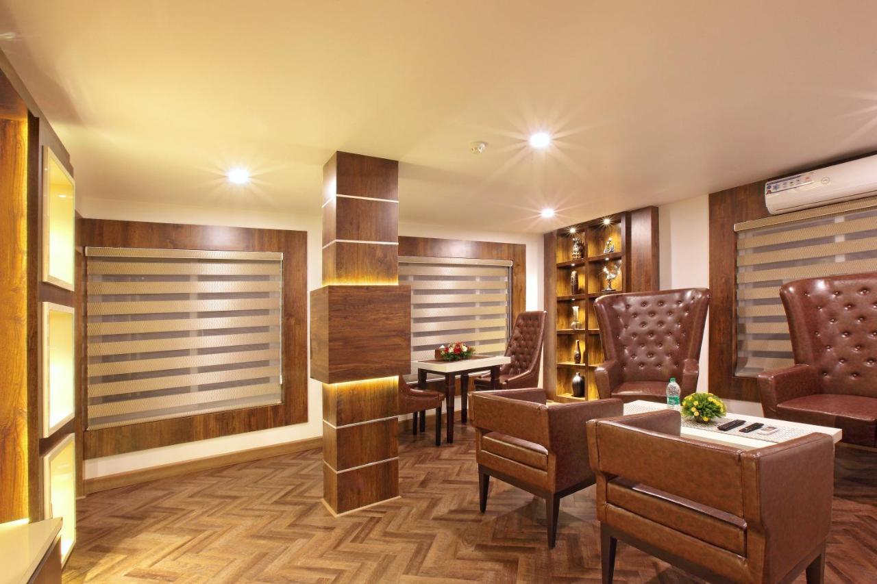 Hotel Kings Empire Kochi Eksteriør bilde