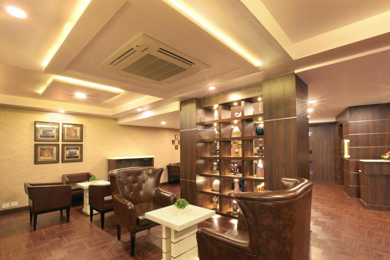 Hotel Kings Empire Kochi Eksteriør bilde